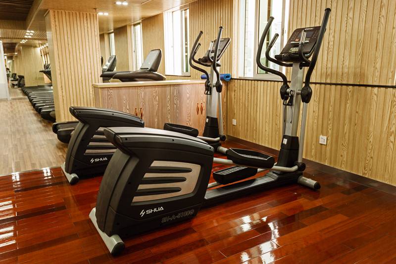 星空xk体能训练器材-广西星空xk体育健身器材有限公司